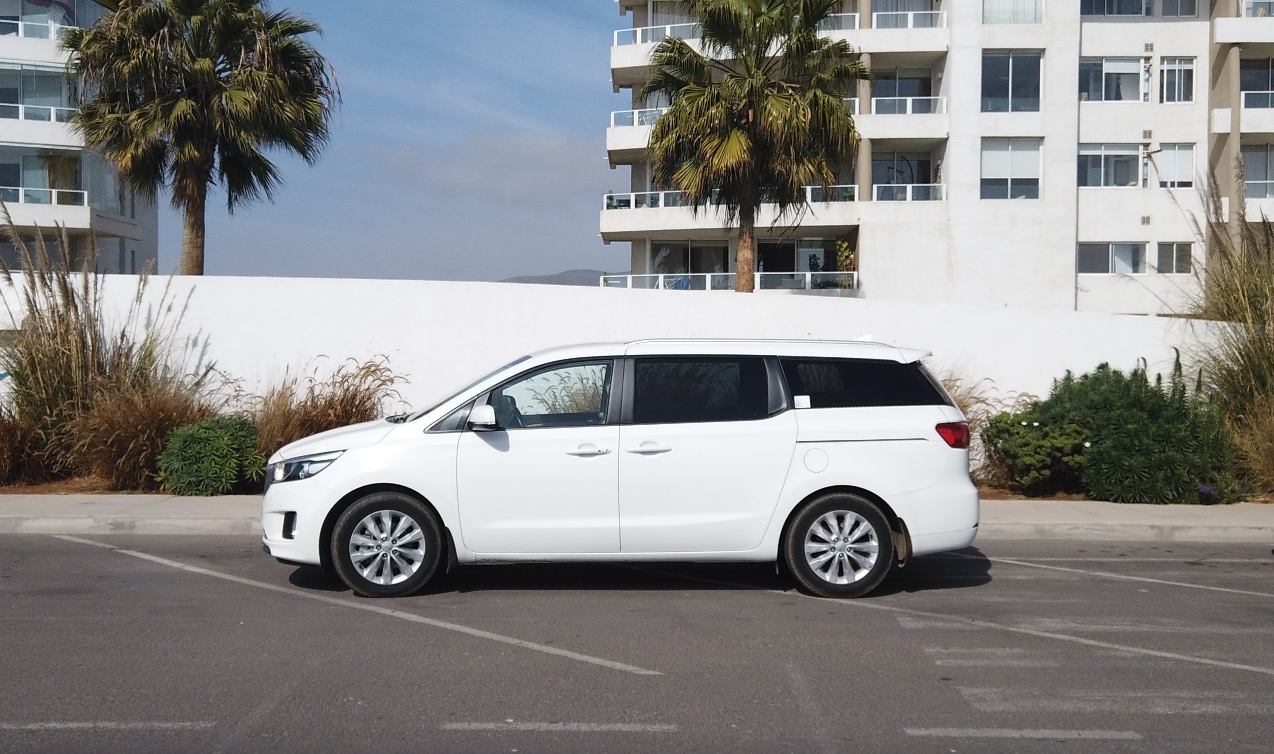 Kia Grand Carnival